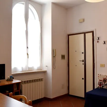Little Queen Apartment
